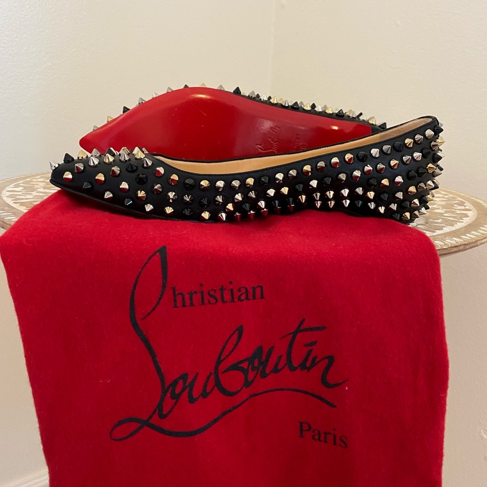 Spiked Christian Louboutin Pigalle flat